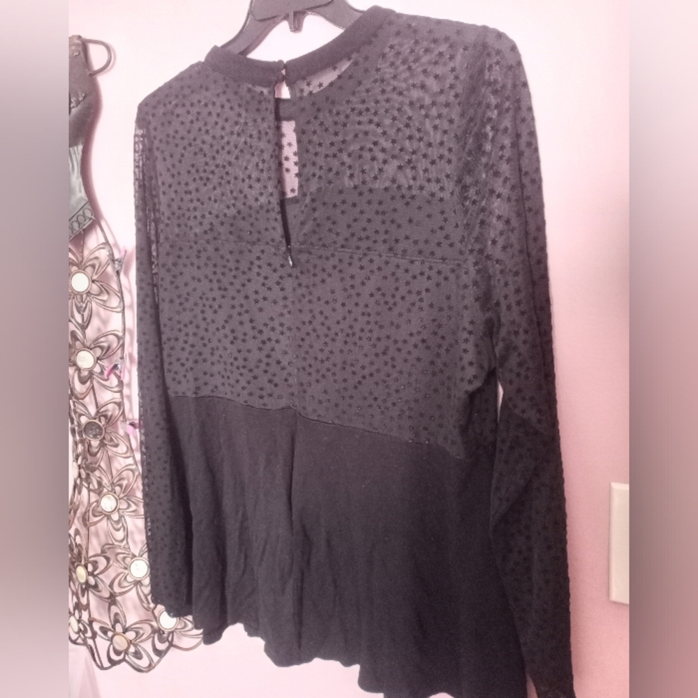 torrid Black Sheer Star Long Sleeve Blouse - Picture 4 of 4